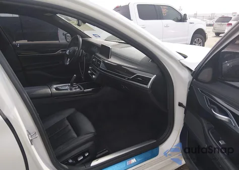 2019 BMW 740I из США, поврежденный, VIN WBA7E2C59KB454433